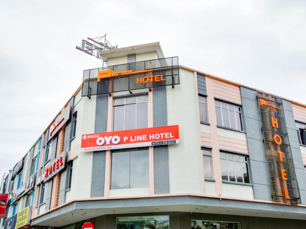 Oyo 89652 P Line Hotel Johor Bahru Buitenkant foto