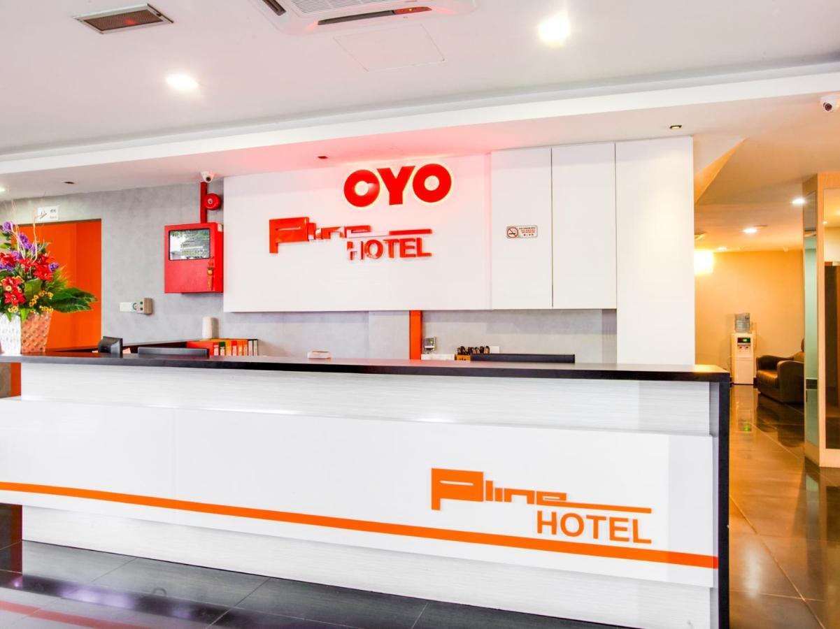 Oyo 89652 P Line Hotel Johor Bahru Buitenkant foto